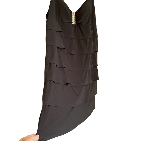 Laura Plus Elegant Black Layered Dress-V-Neck-Rhinestone Embellishment-Size24W - Picture 13 of 13
